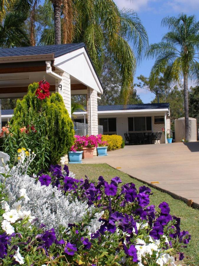 Gayndah A Motel エクステリア 写真