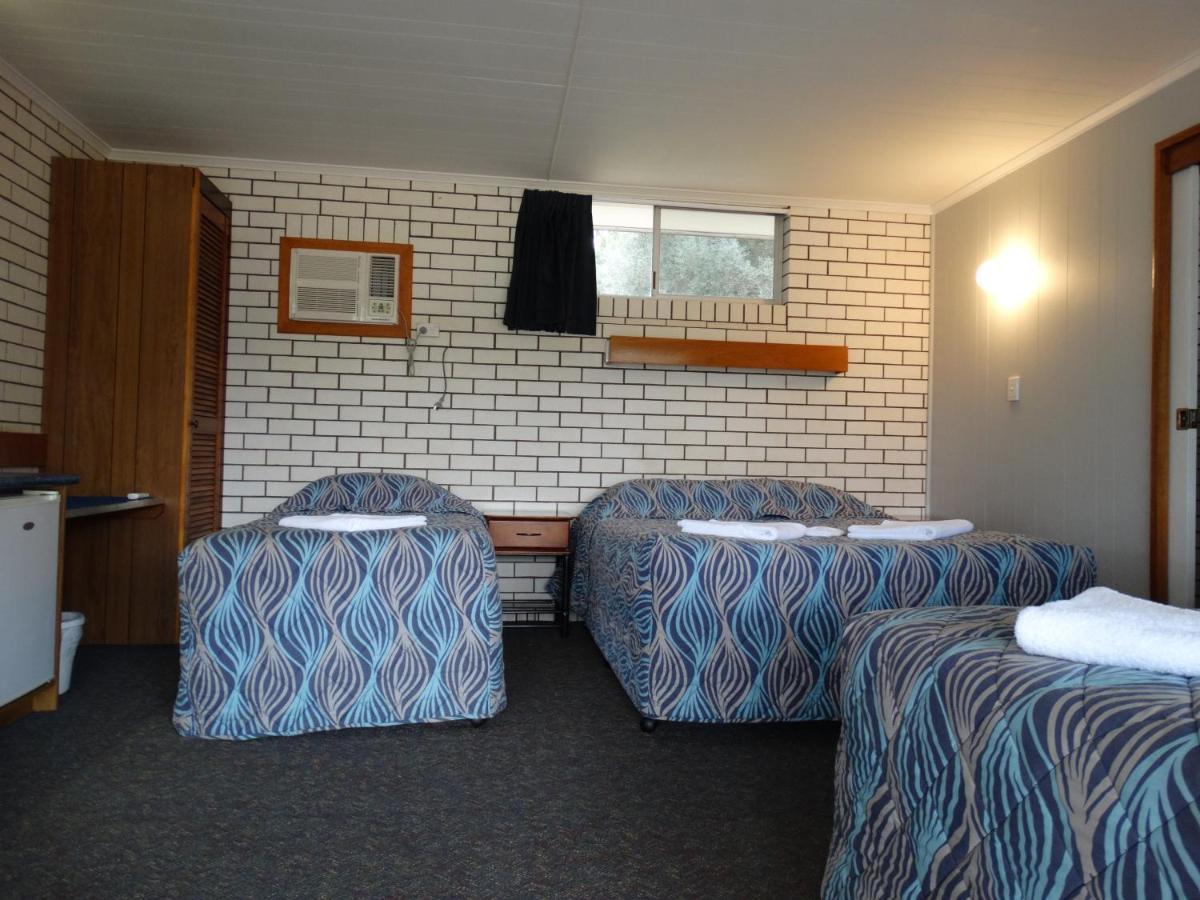 Gayndah A Motel エクステリア 写真