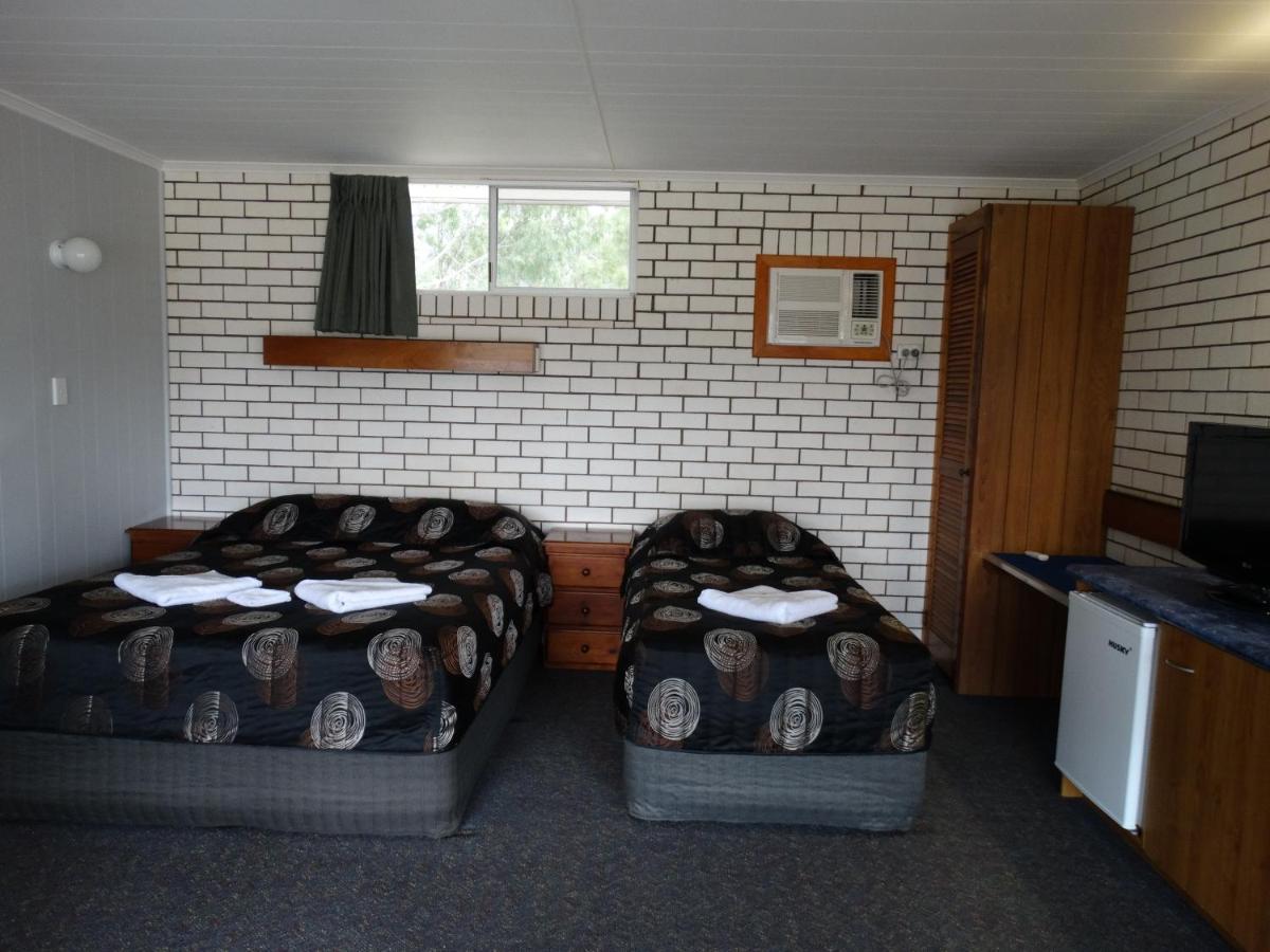 Gayndah A Motel エクステリア 写真
